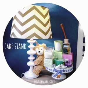 cake stand